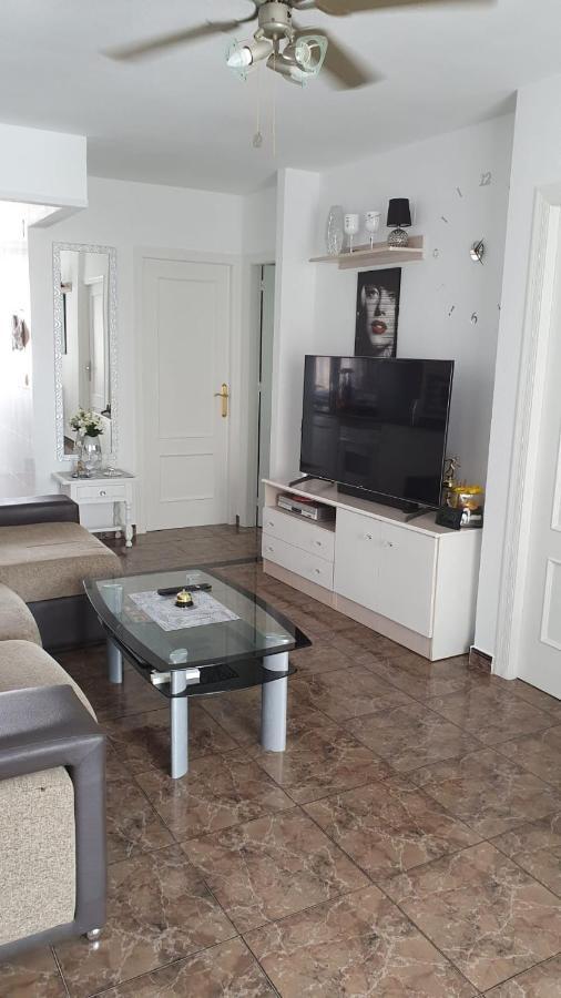 Apartamenty Deluxe - Los Naufragos -Torrevieja Costa Blanca Eksteriør billede