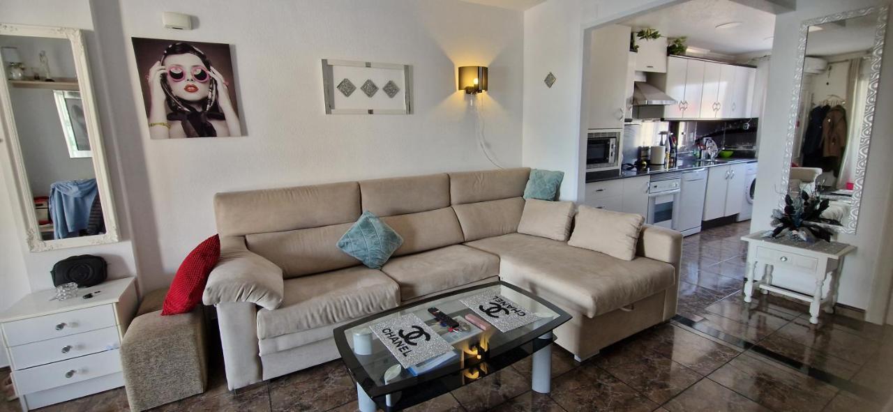 Apartamenty Deluxe - Los Naufragos -Torrevieja Costa Blanca Eksteriør billede