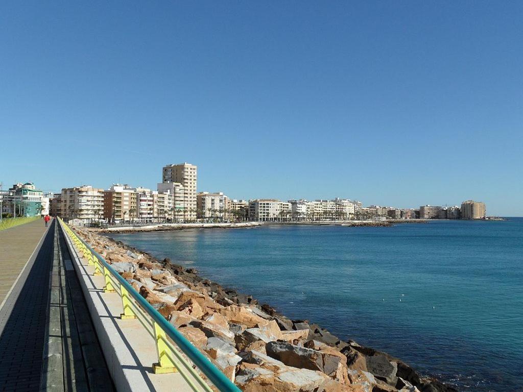 Apartamenty Deluxe - Los Naufragos -Torrevieja Costa Blanca Eksteriør billede